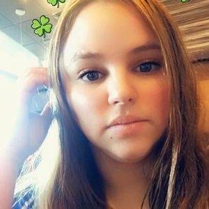 Meet your Posher, Izzy